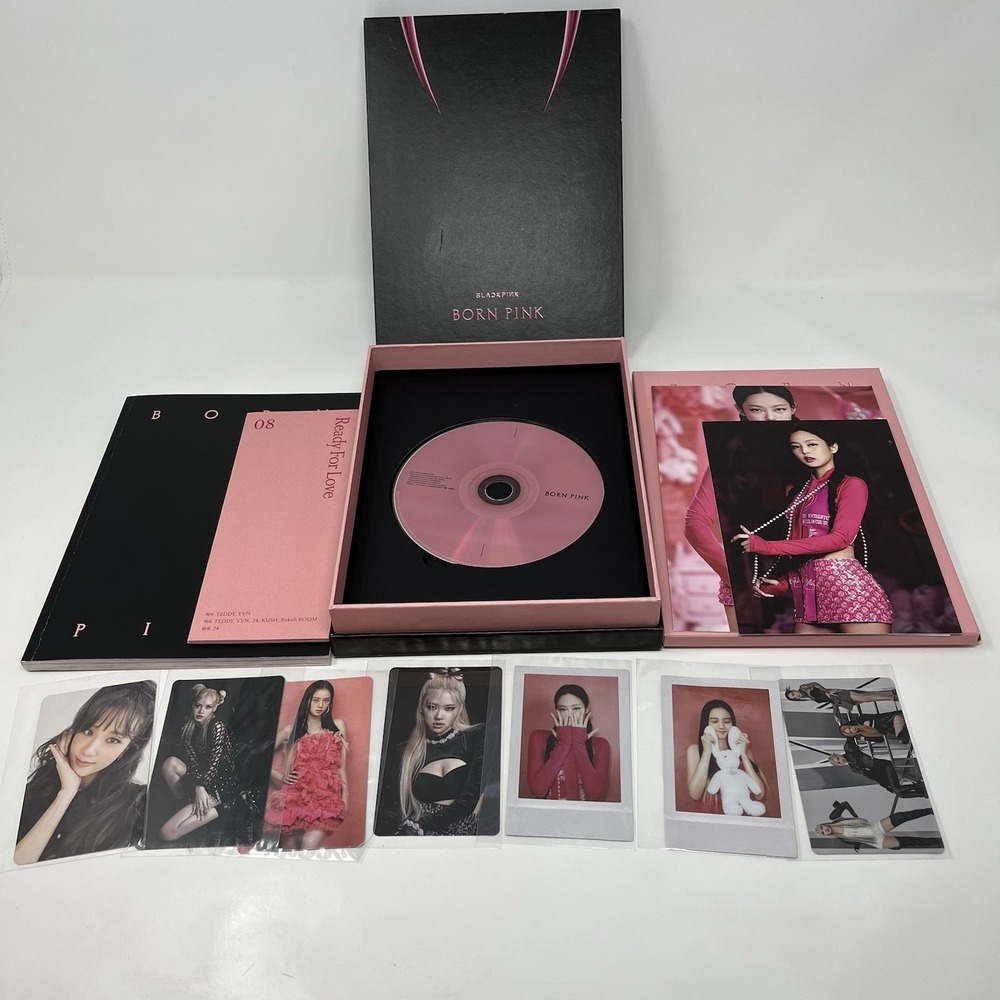 BLACKPINK Born Pink 2nd Album Black Box Set CD Photobook 7 Photocards Jennie Jis